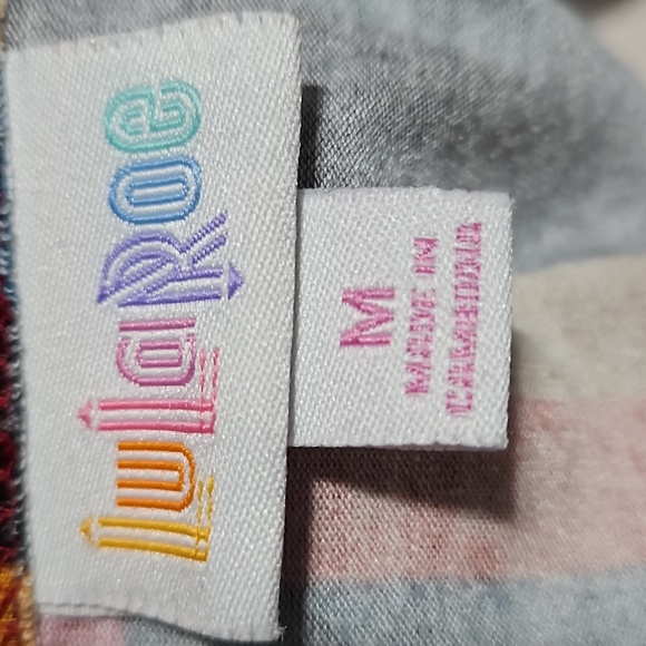 Irma- Medium - LuLaRoe - Picture 9 of 9